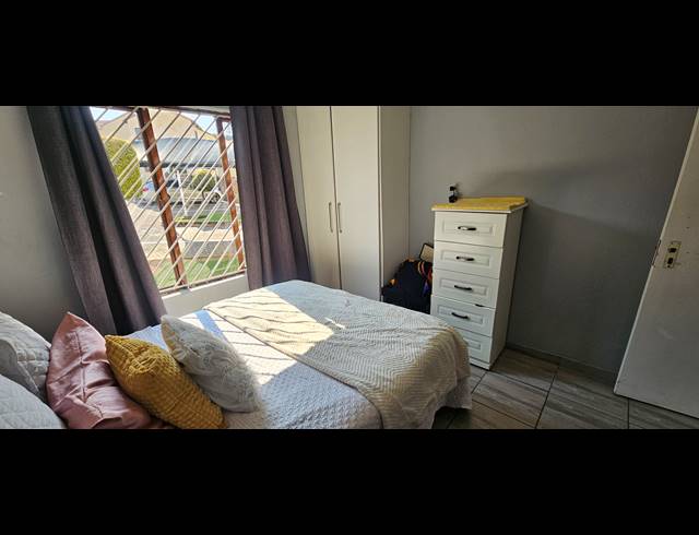 3 BEDROOM TOWNHOUSE FOR SALE IN MONDEOR